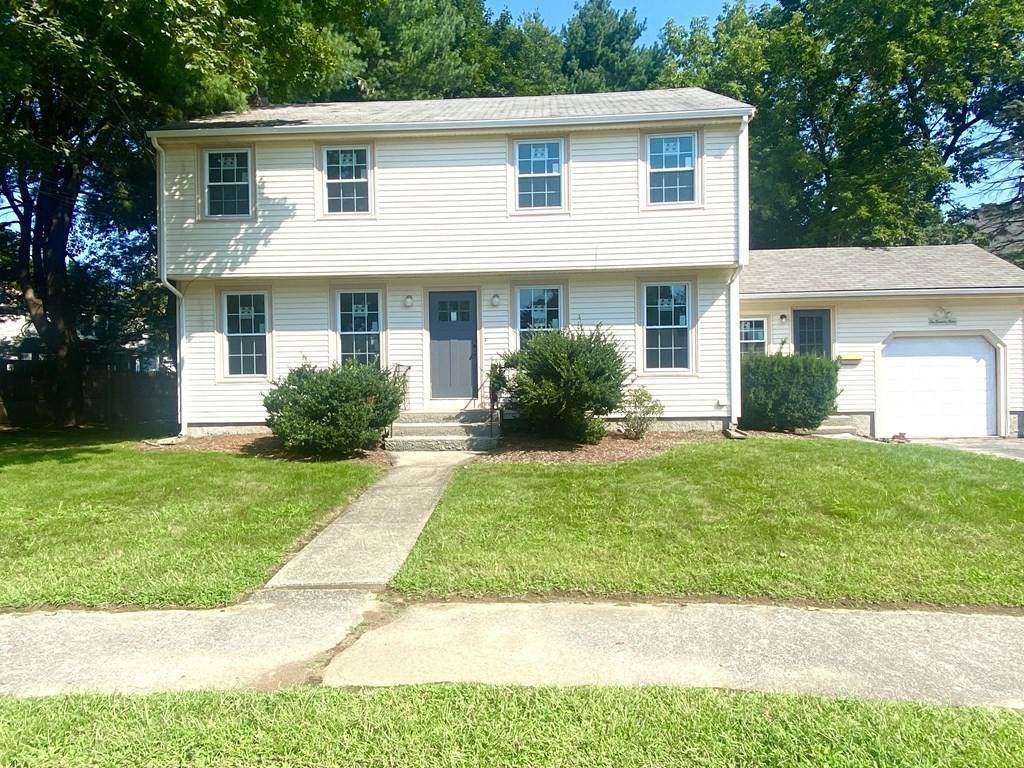 1 Brewster Dr - Photo 1