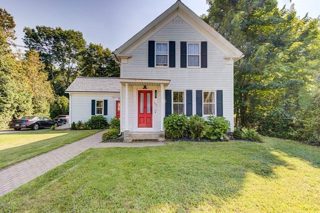 207 Wood St - Photo 1