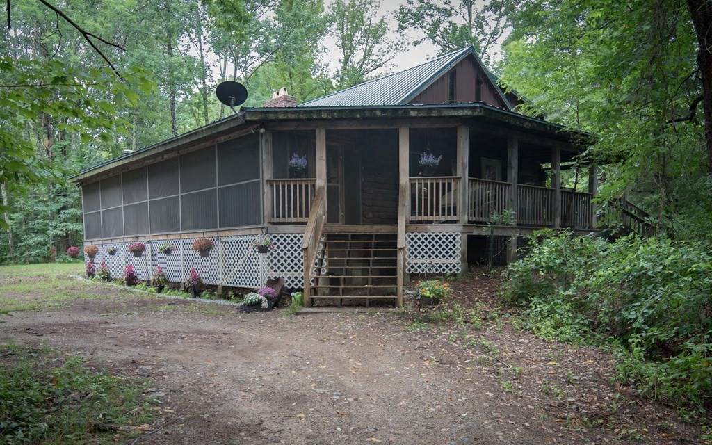 8 Elkins - Photo 1