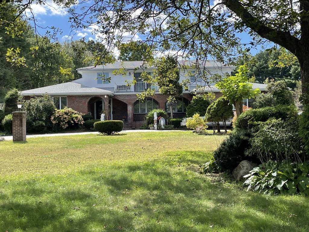 139 Porter Street - Photo 1