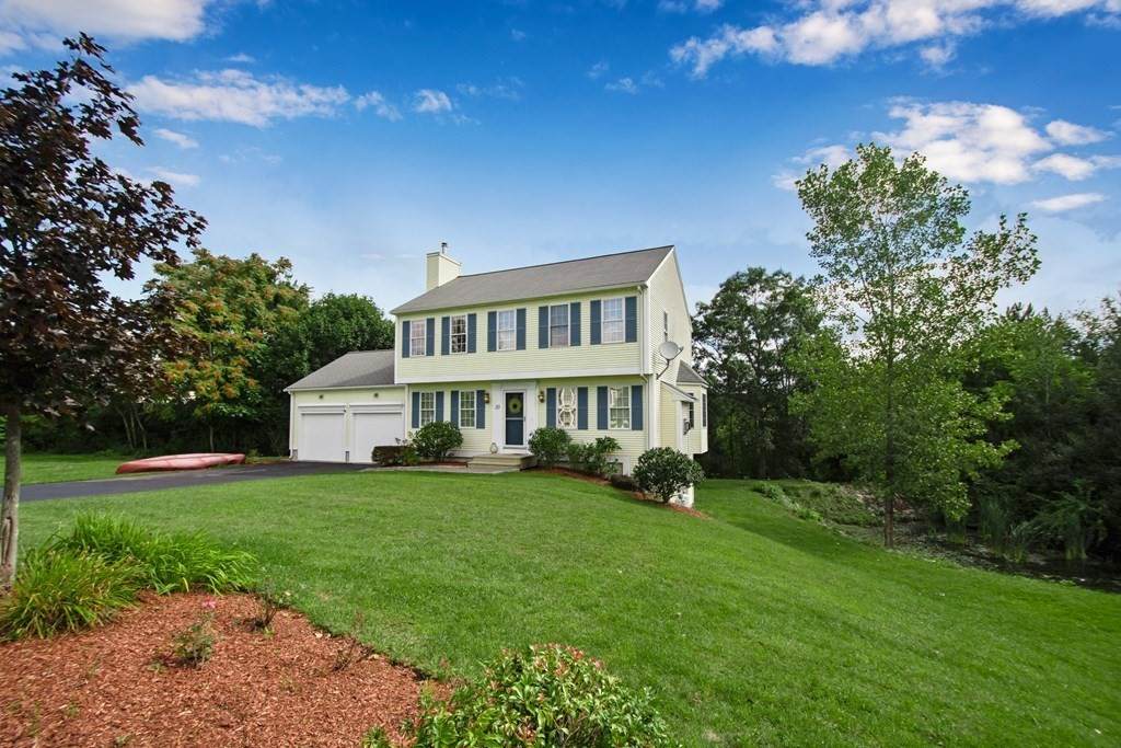 10 Primrose Lane - Photo 1