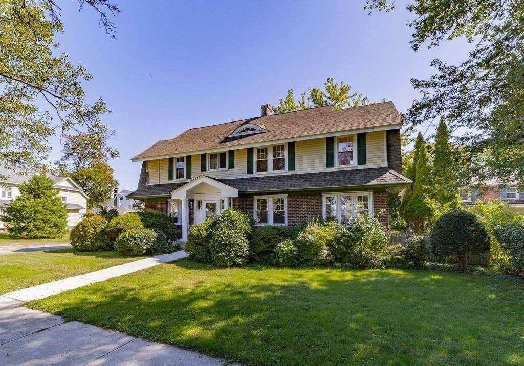 512 Elm Street - Photo 1
