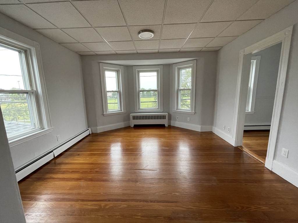 49 Boardman St - Photo 1