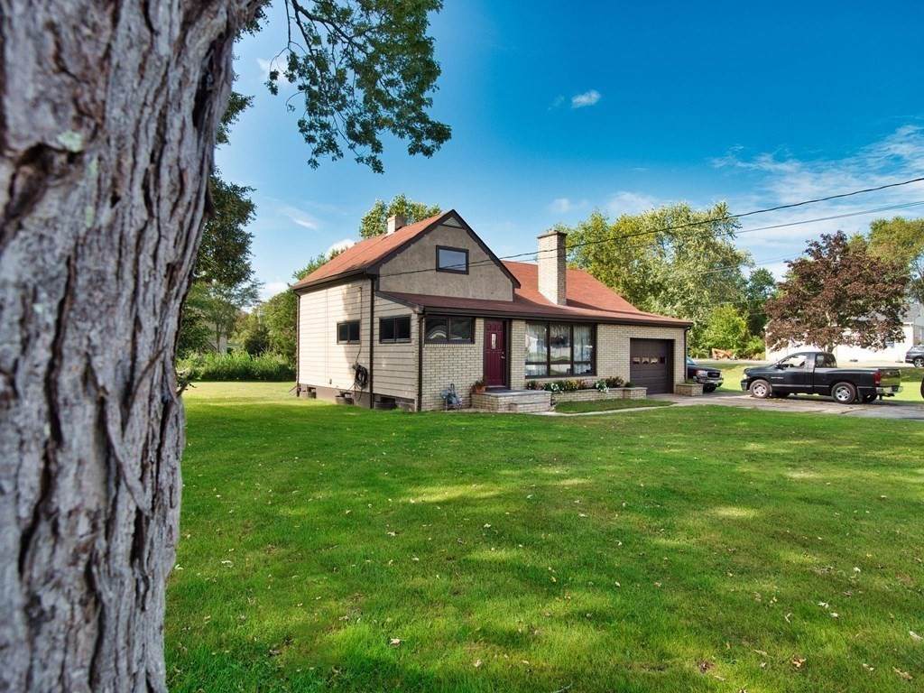 128 Old Bedford Rd - Photo 1