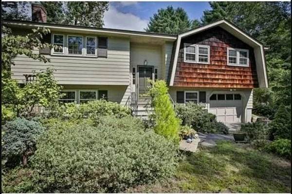 374 Davis Rd - Photo 1