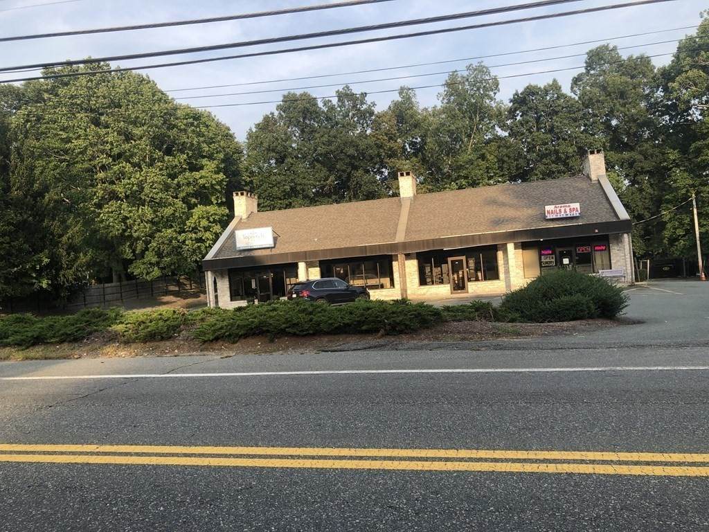 420 Turnpike St - Photo 1