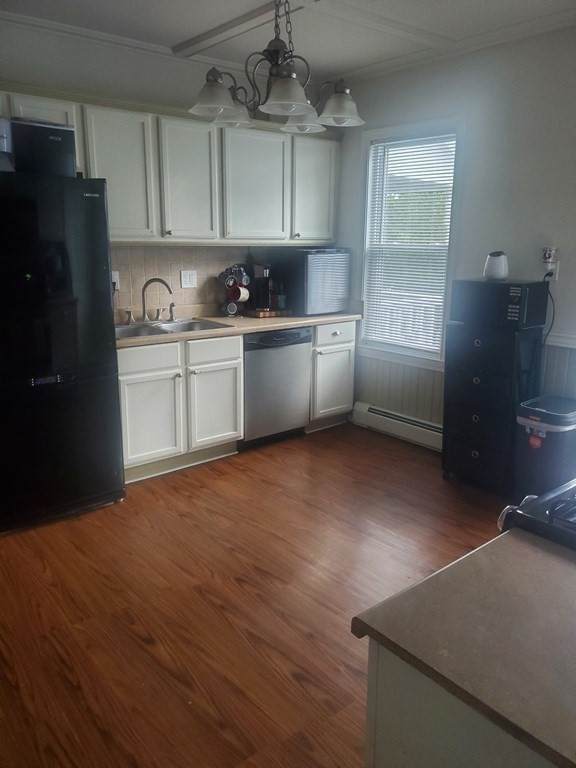 13 Lockwood St - Photo 1