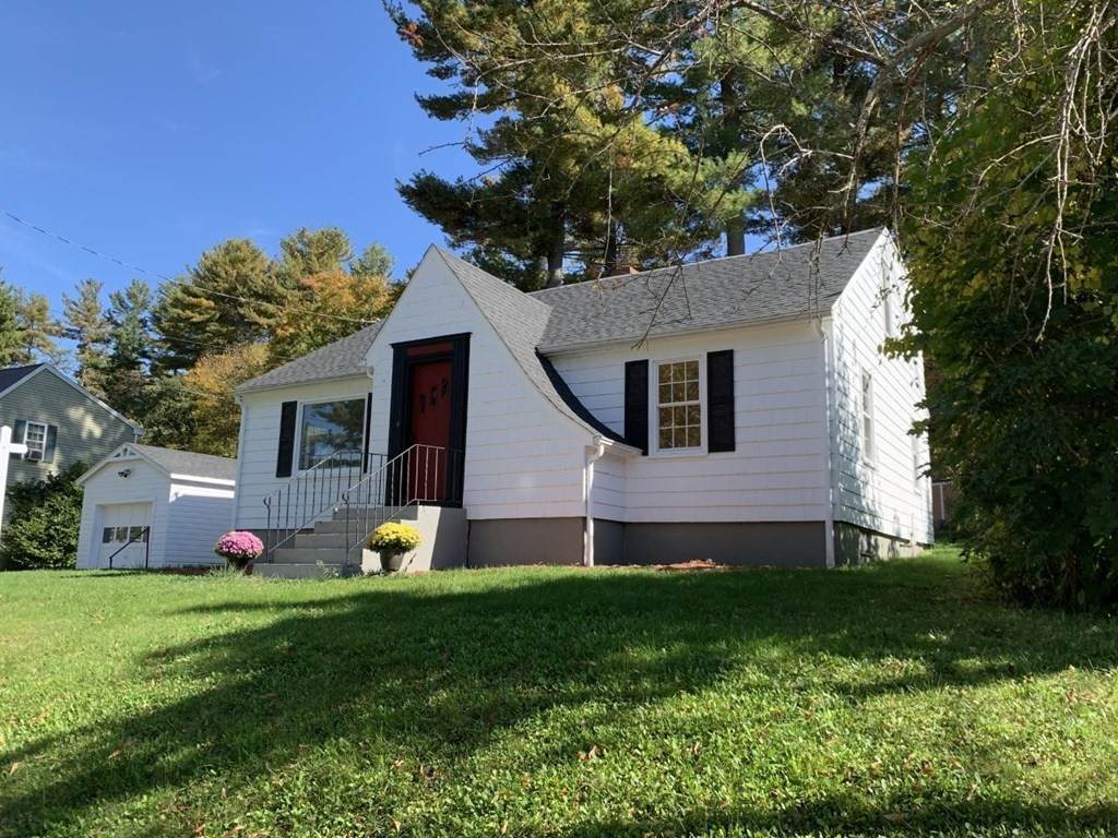 750 Charlton Street - Photo 1