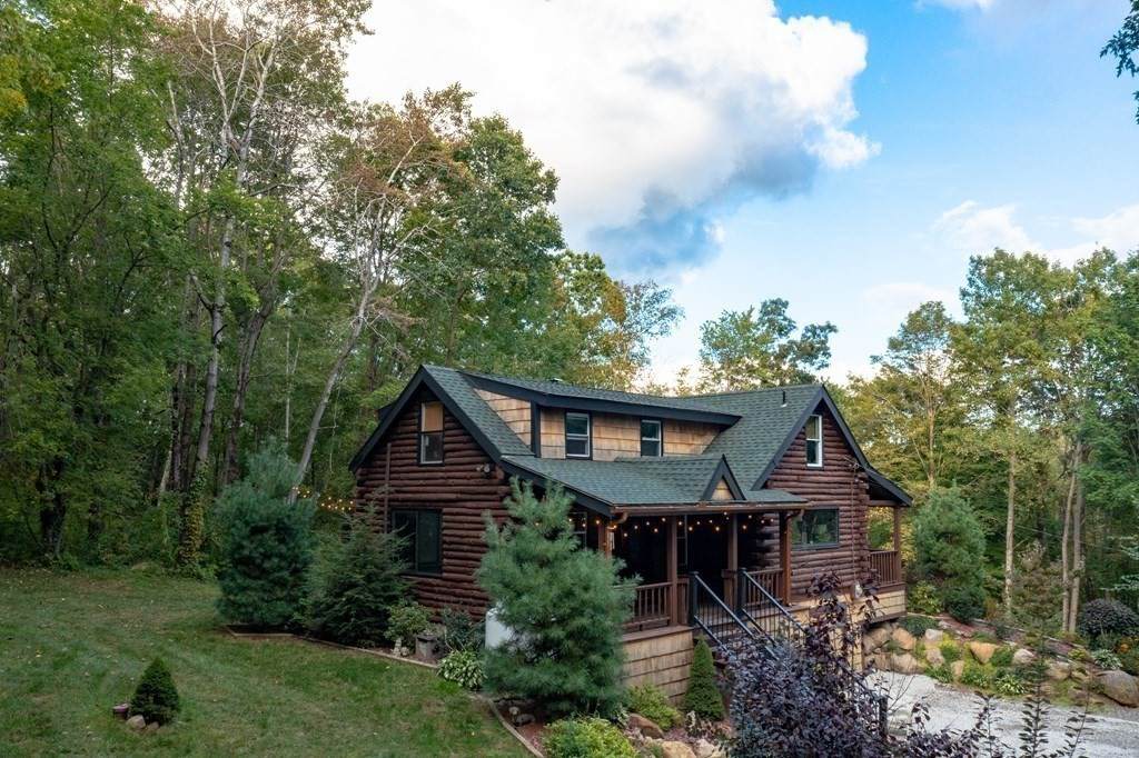 1450 Dunhamtown Brimfield Rd - Photo 1