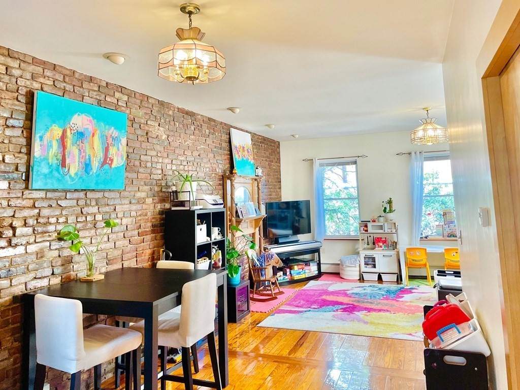 71 Baldwin Street - Photo 1