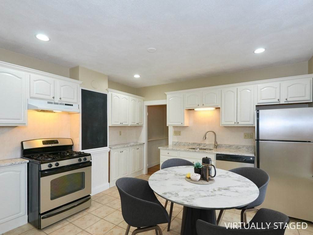 27 Prescott St - Photo 1