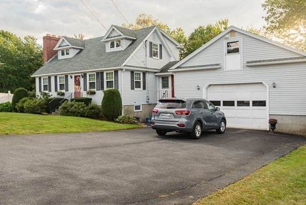 64 Pond Lane - Photo 1