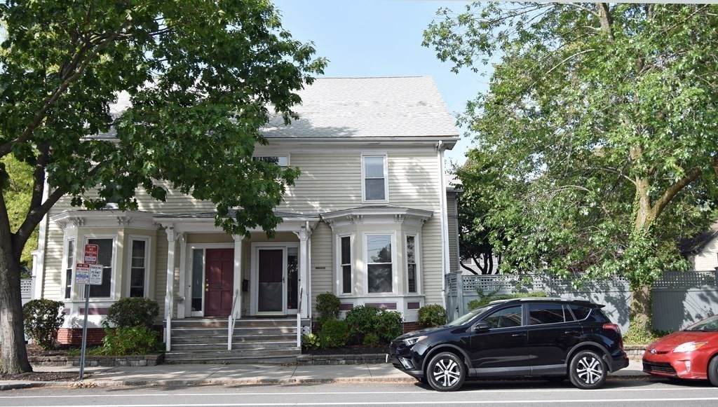 269-271 Mount Auburn Street - Photo 1