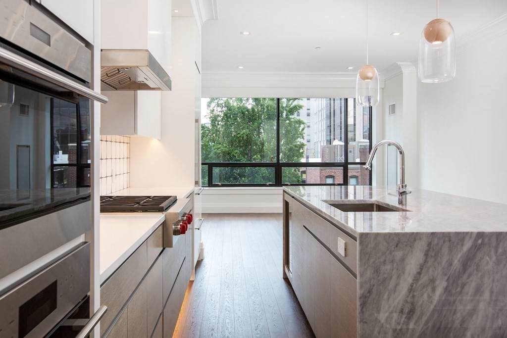45 Temple Street - Photo 1
