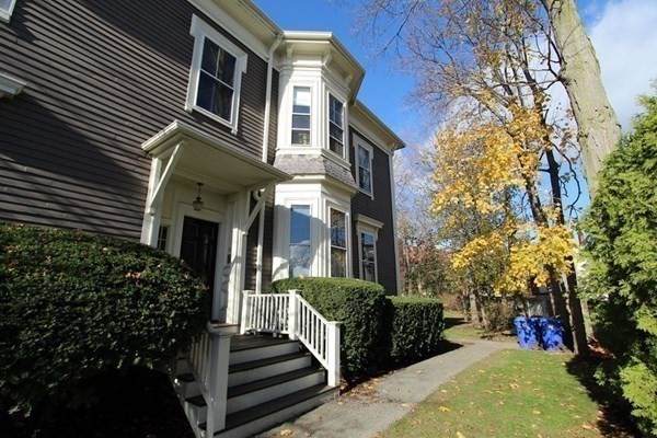 19 Harvard Ave - Photo 1