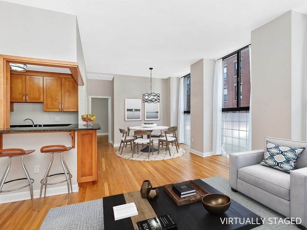 142 Commercial Street - Photo 1