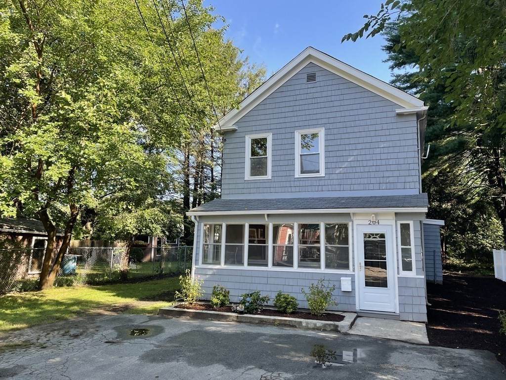 204 Concord Street - Photo 1