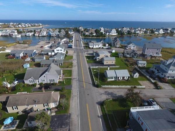 89 Beach St - Photo 1