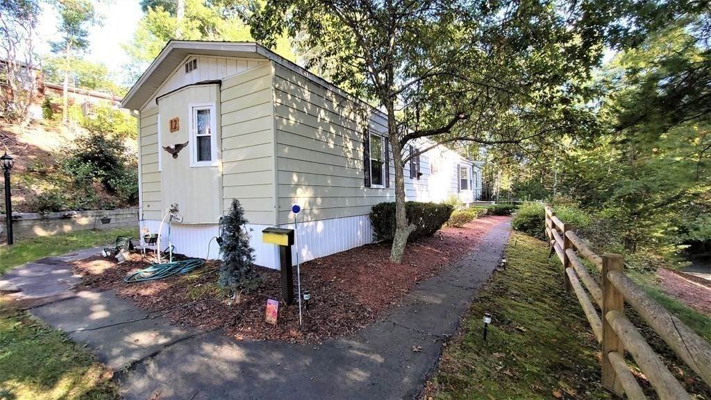 12 Oldfield Dr - Photo 1