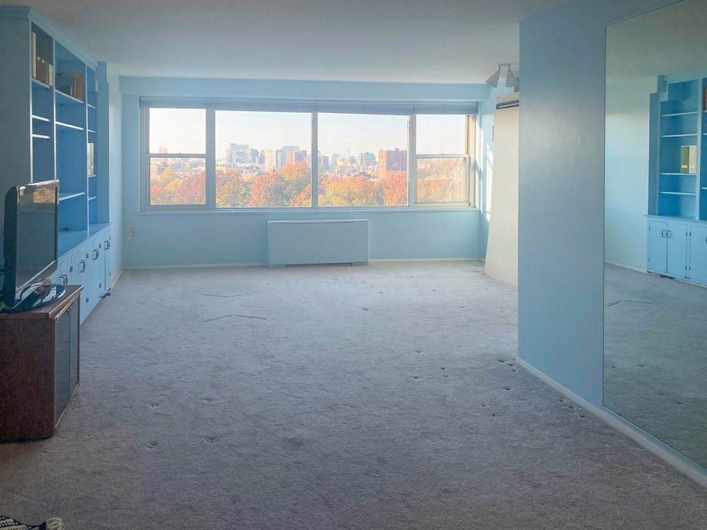 151 Tremont St - Photo 1