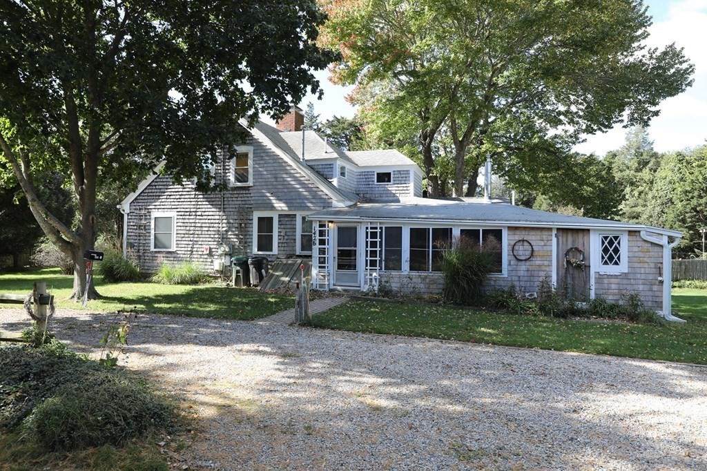 1426 Ocean St - Photo 1