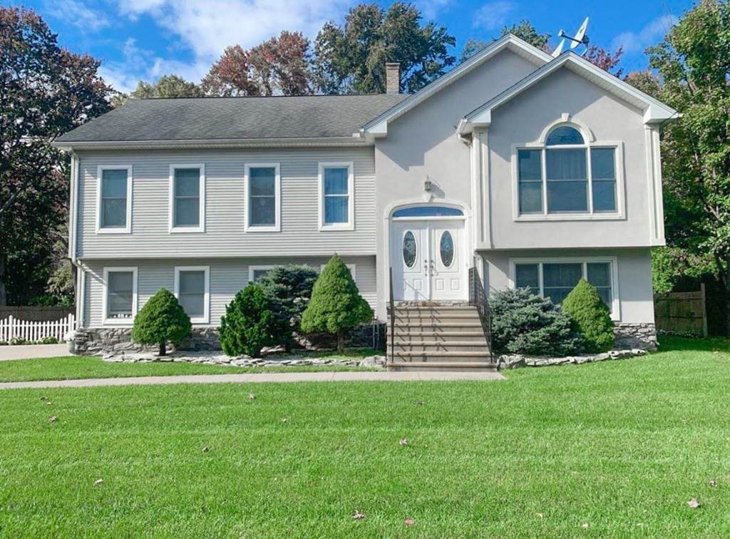 955 River Road - Photo 1