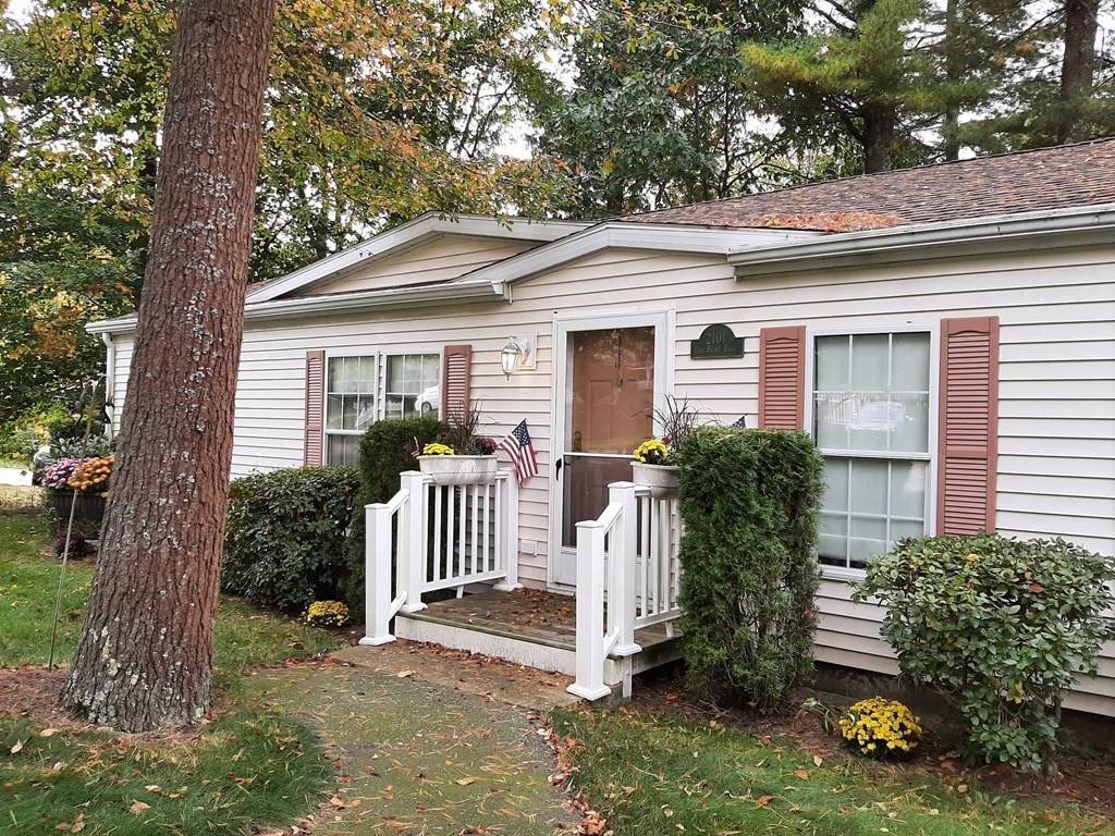 2101 Oak Point - Photo 1
