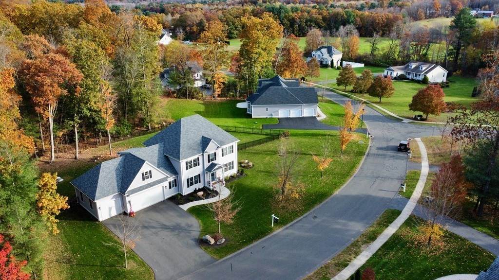 27 Stratton Farms Road - Photo 1