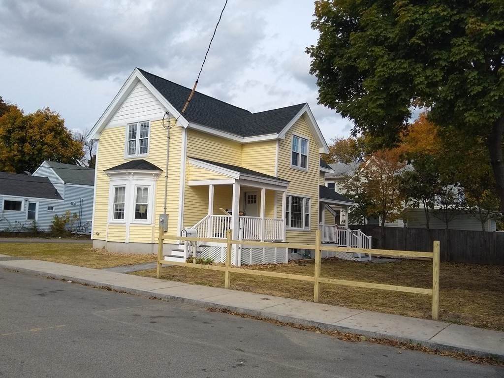 28 Brown Sq - Photo 1
