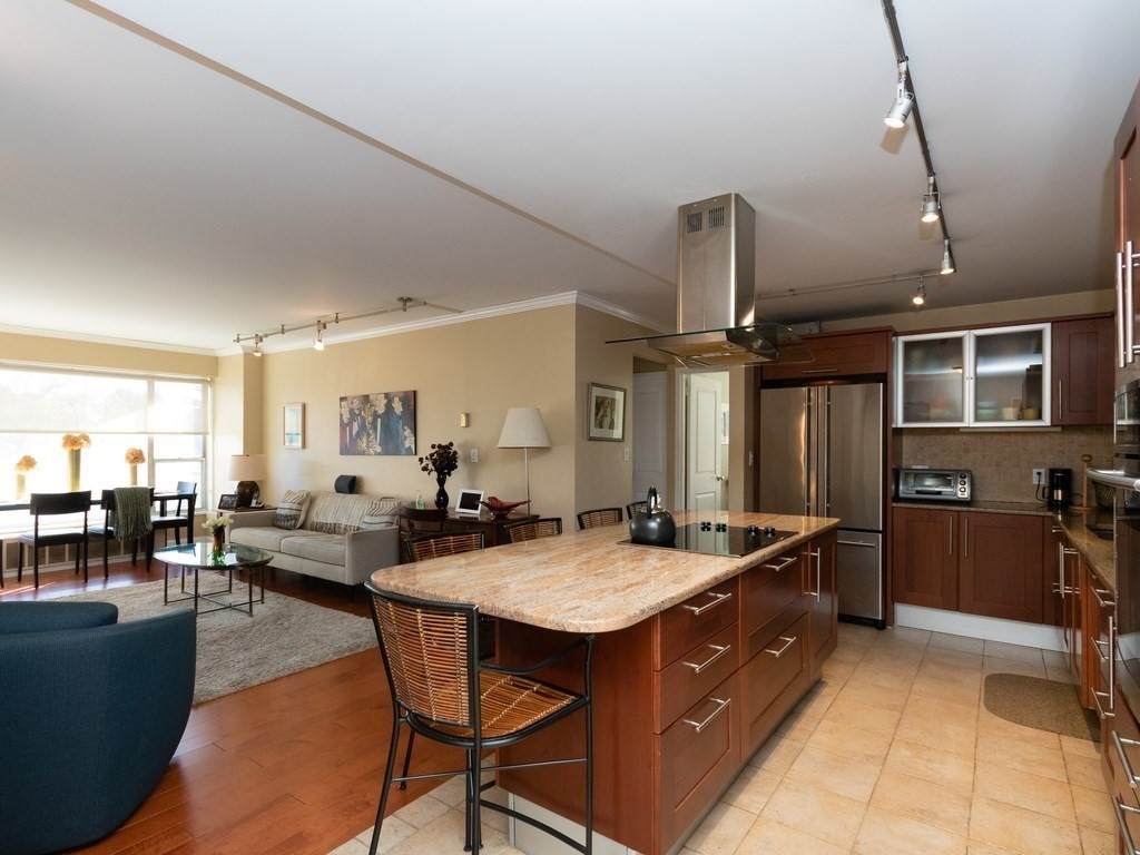 111 Perkins Street - Photo 1