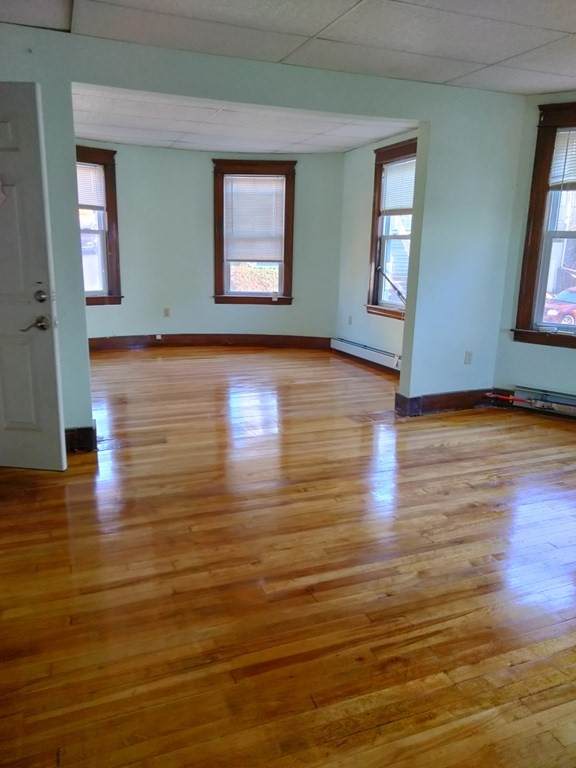 33 Houghton - Photo 1