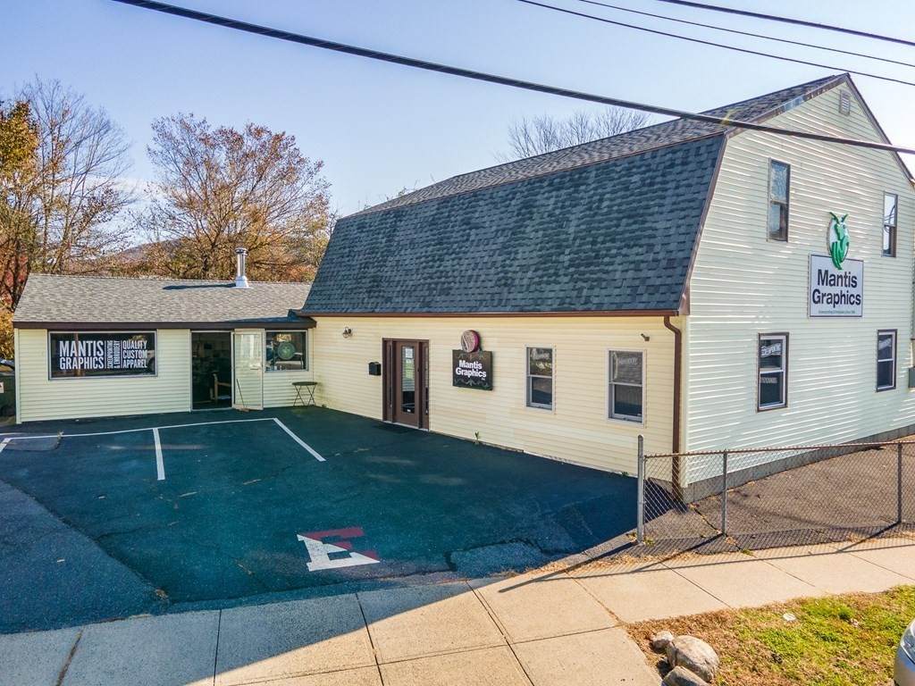 1 Adams St - Photo 1