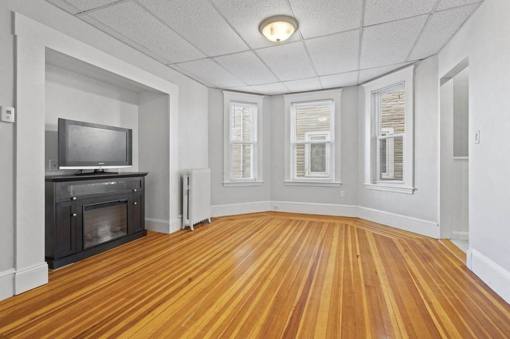 168 Harvard Street - Photo 1