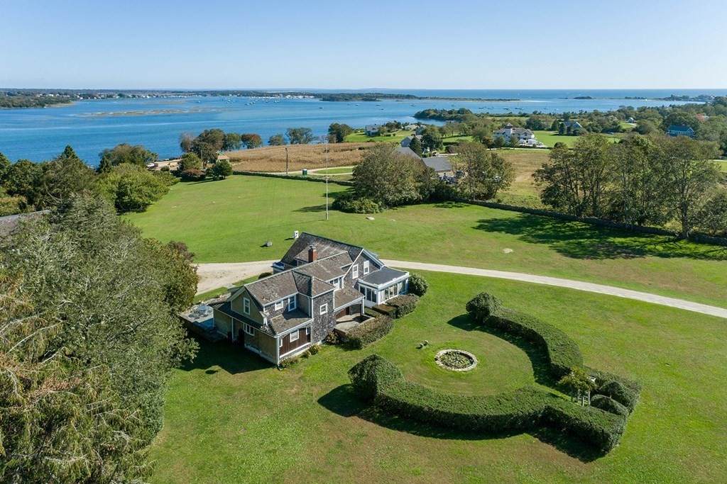 564 River Road - Photo 1