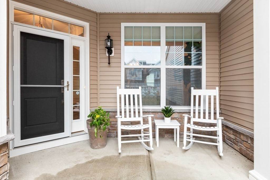17 Lansing Way - Photo 1
