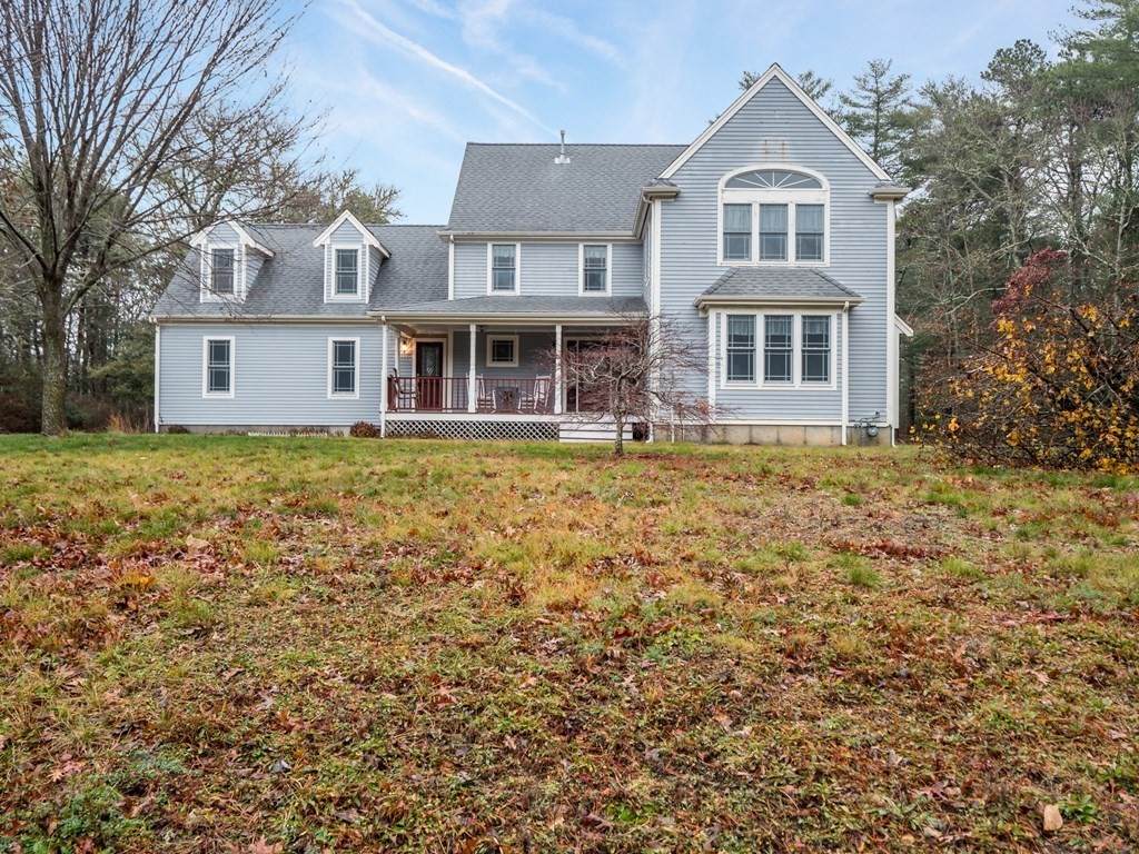 60 Brittany Dr - Photo 1