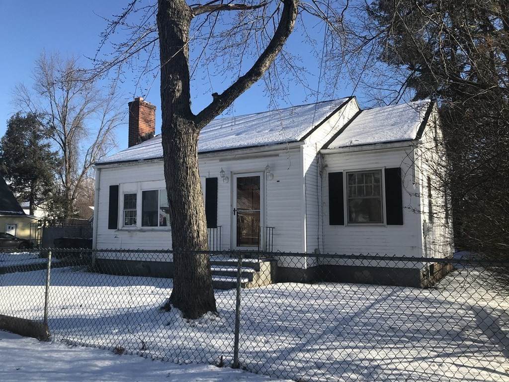 101 Lamont St - Photo 1