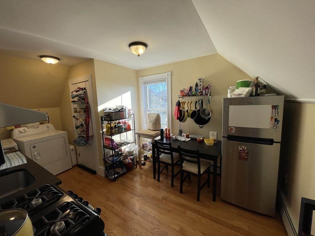 5 Irving St - Photo 1