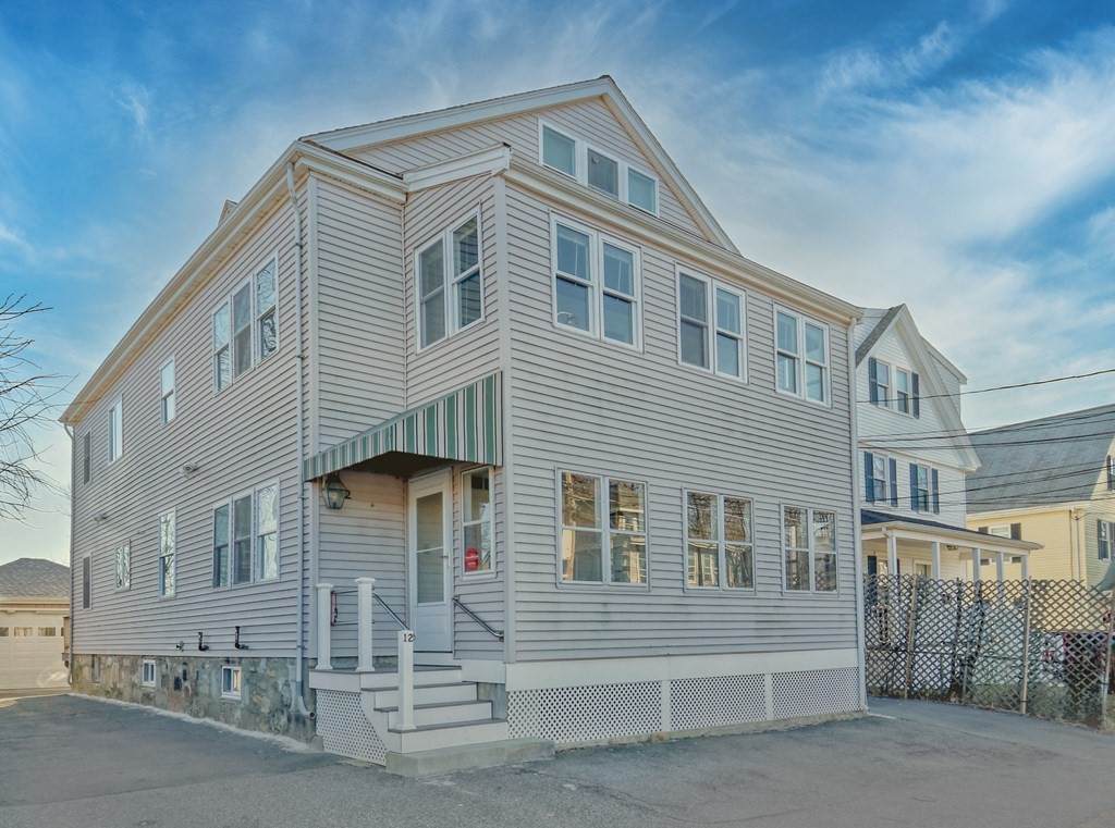 12 Armory St - Photo 1