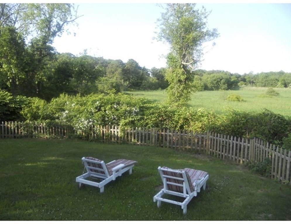 138 Chase Street - Photo 1