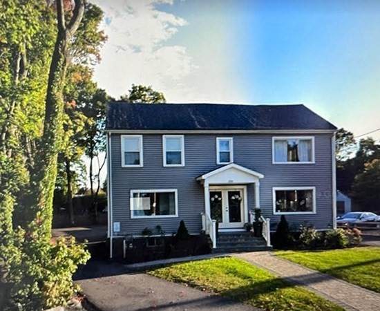 556 Salem Street - Photo 1