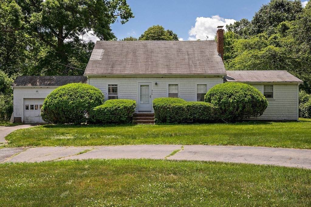 870 Temple Street - Photo 1