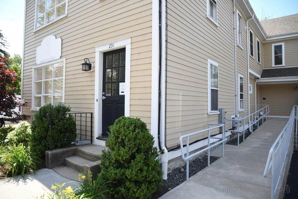 231 Boston Post Rd - Photo 1