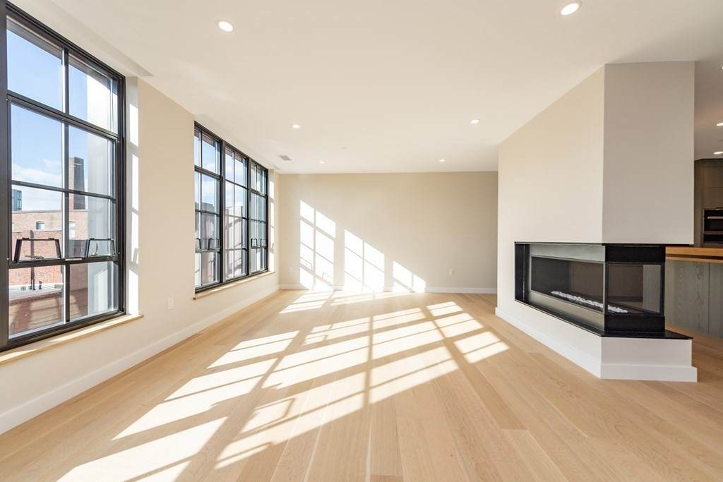 76 Wareham St - Photo 1