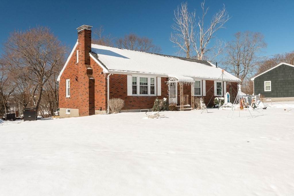 17 Crowdis St - Photo 1