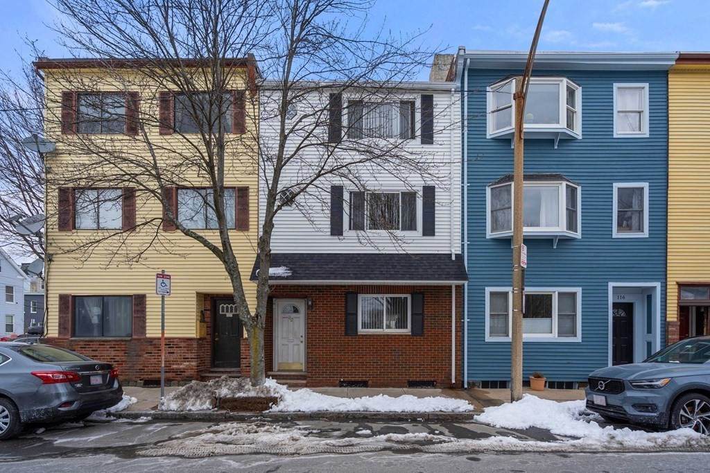 112 Marginal St - Photo 1