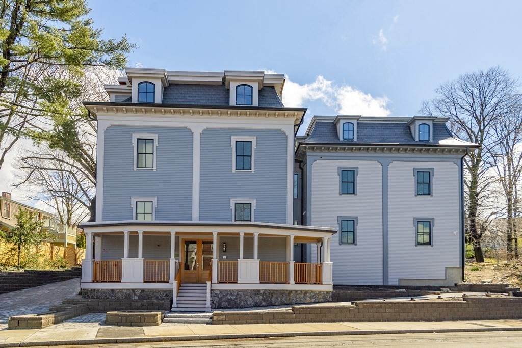 106 Forest Hills Street - Photo 1