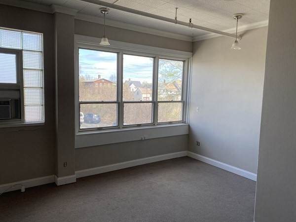 158 Main - Photo 1