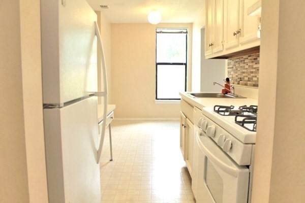 70 Shrewsbury Green Drive - Photo 1