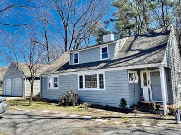 530 Pleasant St. - Photo 1